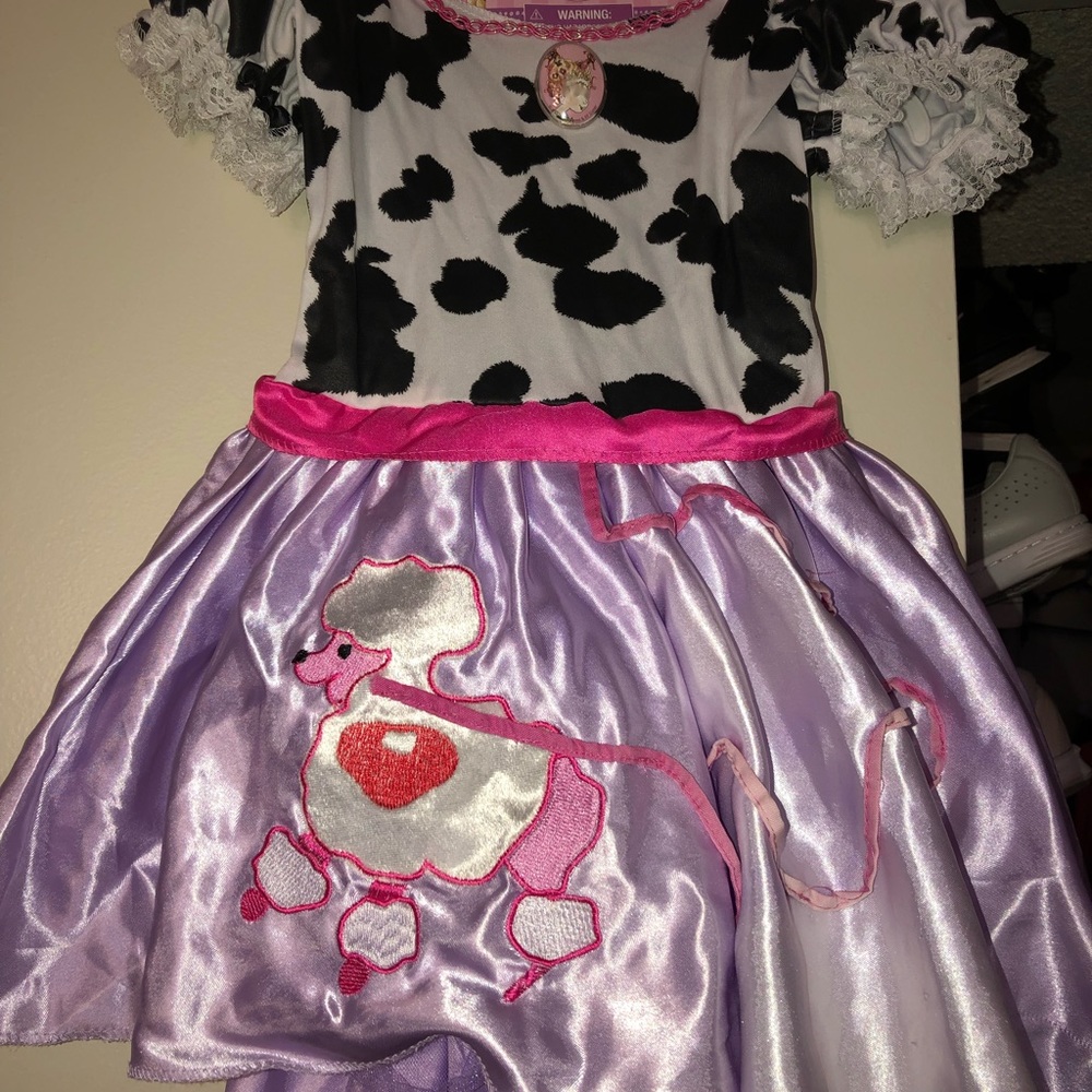 Costume
